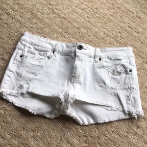 Bullhead black cutoff denim shorts